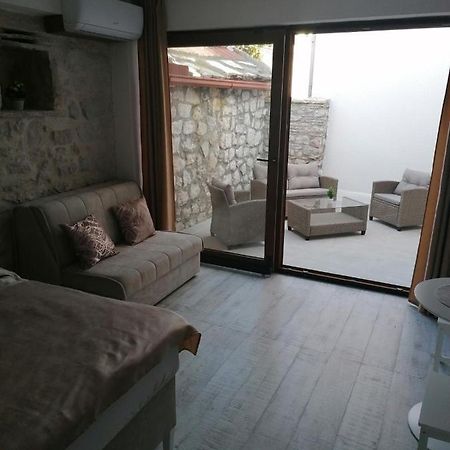 Vila Mira Trebinje Exteriör bild